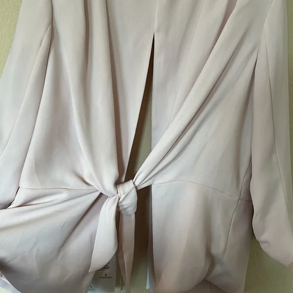 NWT Marciano Pale Pink Blazer and Cropped Pant Set Large 8 - Picture 13 of 14